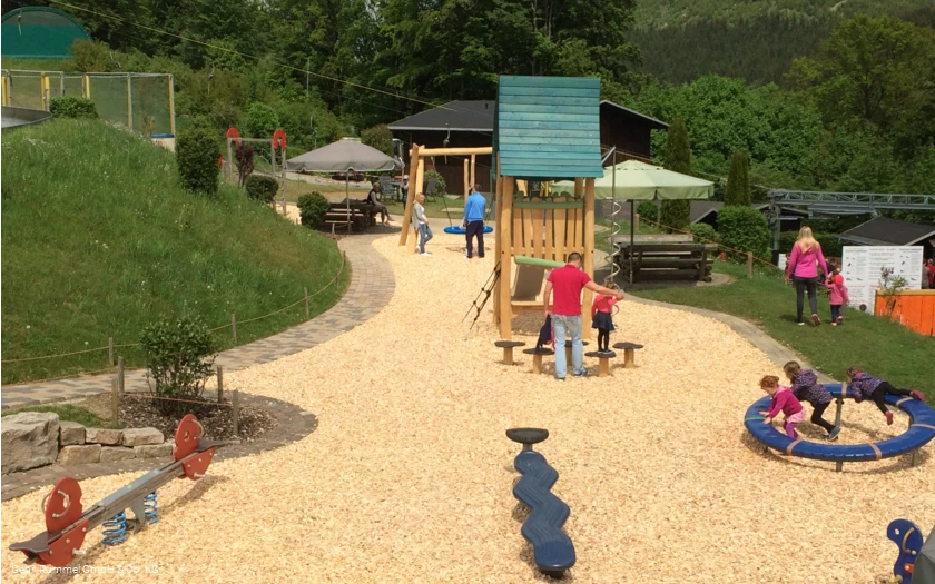 spielplatz-sommerrodelbahn-willingen.jpg