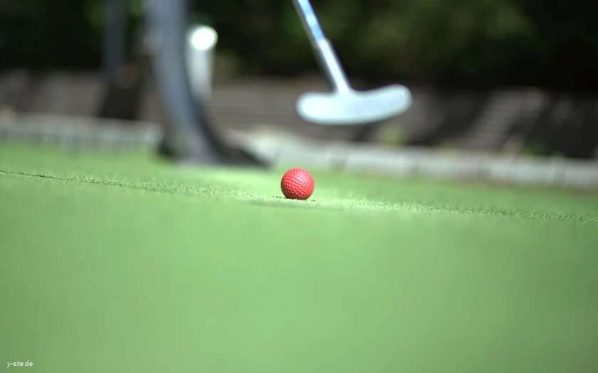 abenteuergolf-willingen-schlaeger.jpg