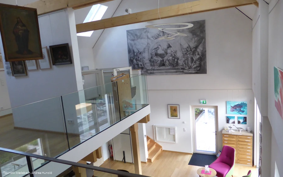 KUMA Kunstausstellung mit Kunstcafé KUMA Kunstausstellung mit Kunstcafé