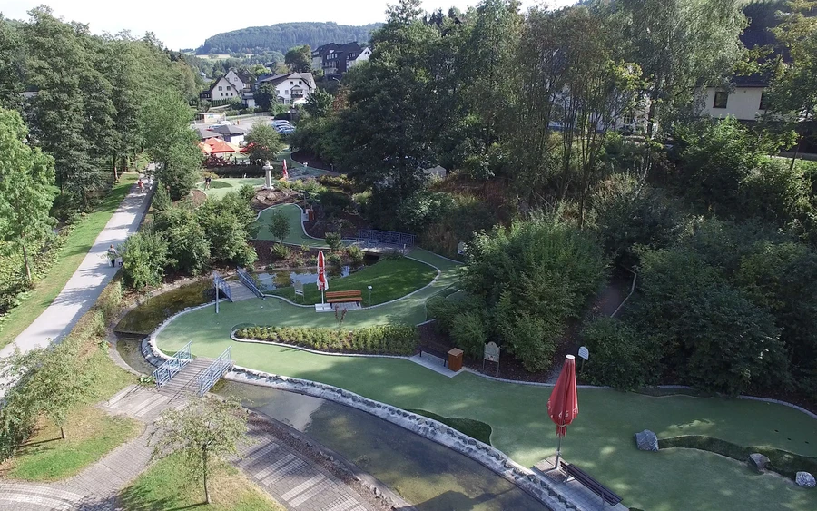 abenteuergolf-willingen-luftaufnahme.jpg