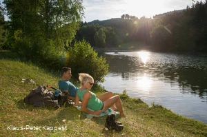 Nach einem Spaziergang über den Wennepfad lohnt es sich eine kleine Pause am Esmecke Staussee einzulegen.